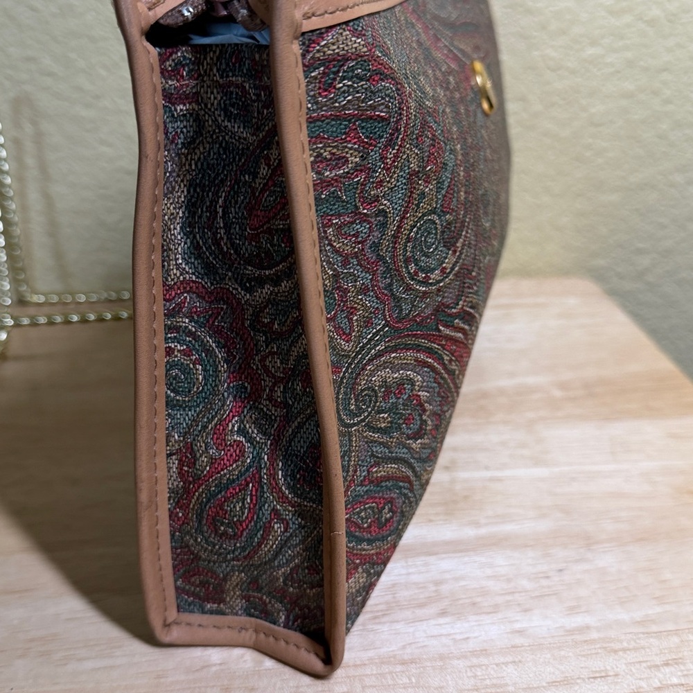 Pierre Cardin Paisley Clutch with Tan Leather Trim - Picture 3 of 5